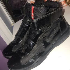 🔥 AUTHENTIC PRADA AMERICA’S CUP PATTERN LEATHER SIZE 8.5 Preowned barley worn